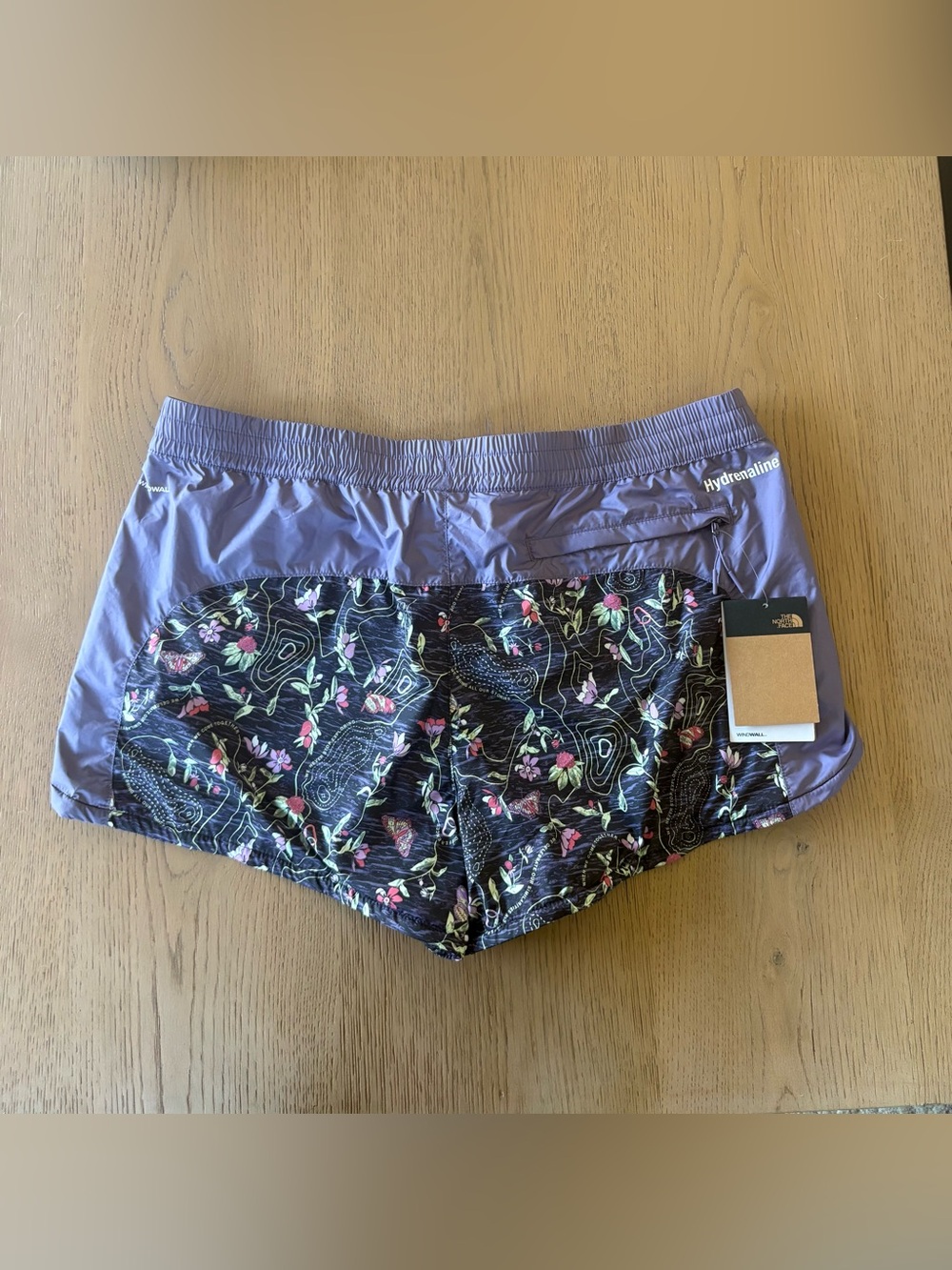 The North Face Hydrenaline WindWall Shorts NWT Women’s XL Floral - Picture 2 of 9